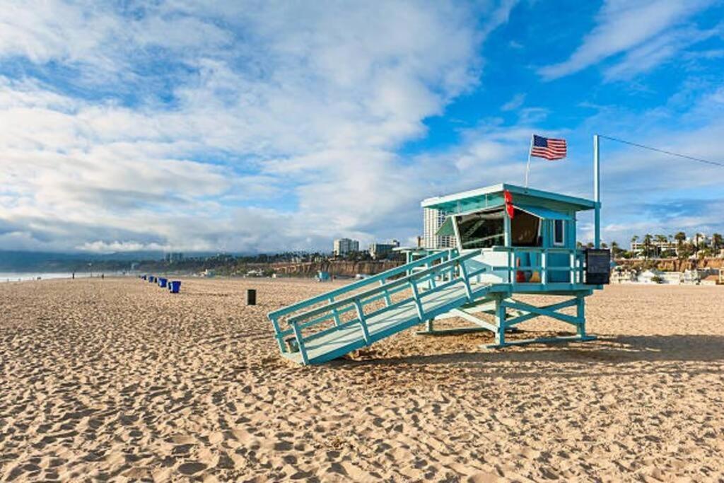 The Carlton- Modern-Luxury 2 Master Suites In Hrt Of Sm Steps To Ocean Ave Los Angeles Exteriér fotografie