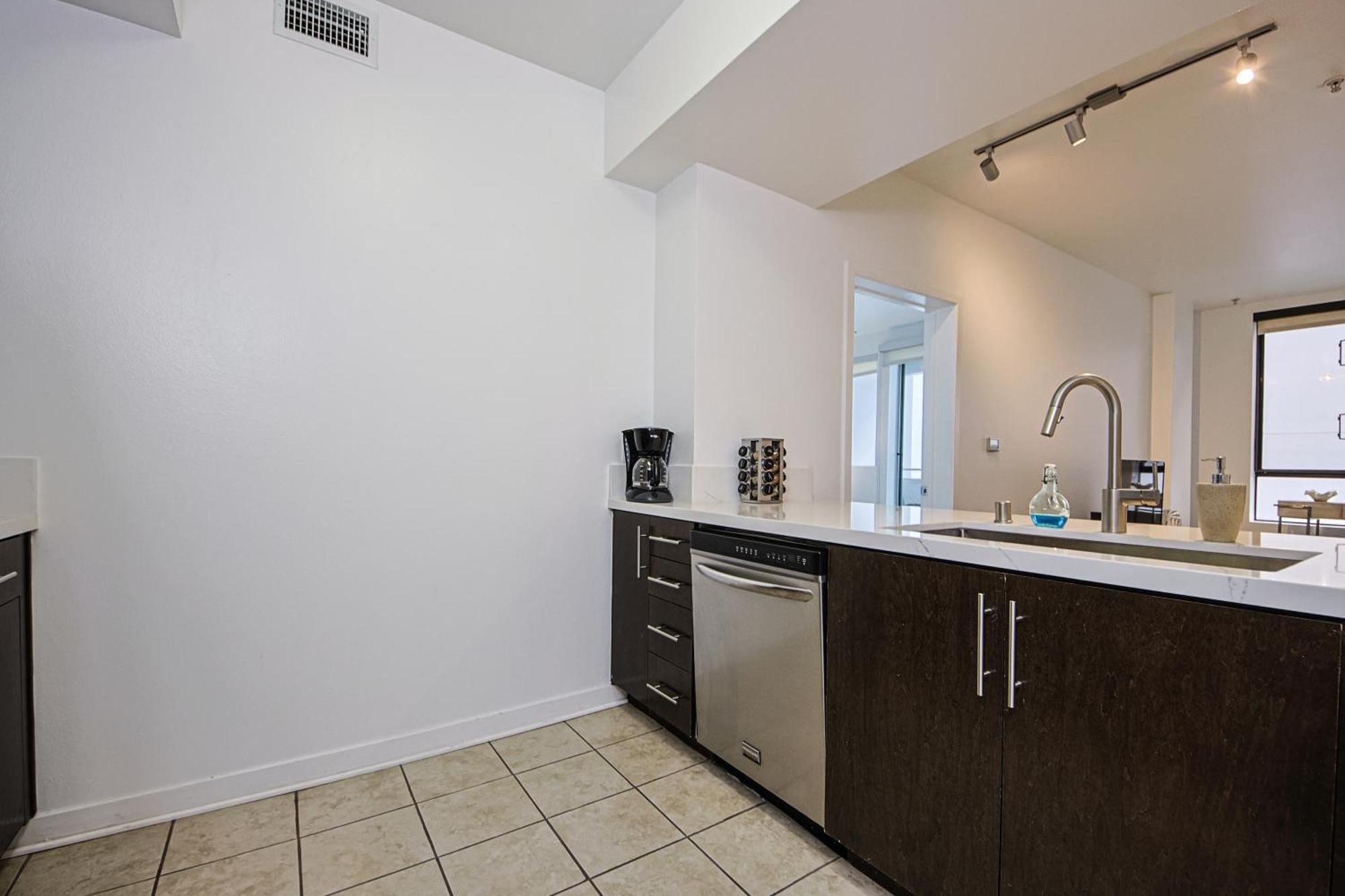 The Carlton- Modern-Luxury 2 Master Suites In Hrt Of Sm Steps To Ocean Ave Los Angeles Exteriér fotografie